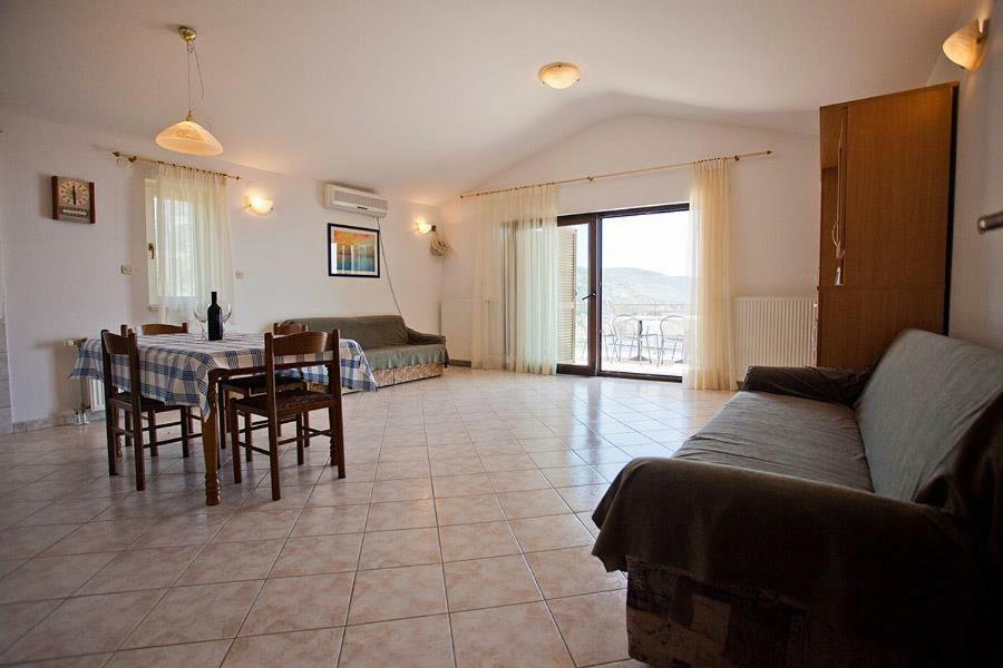 The Ana Apartments Komiža المظهر الخارجي الصورة